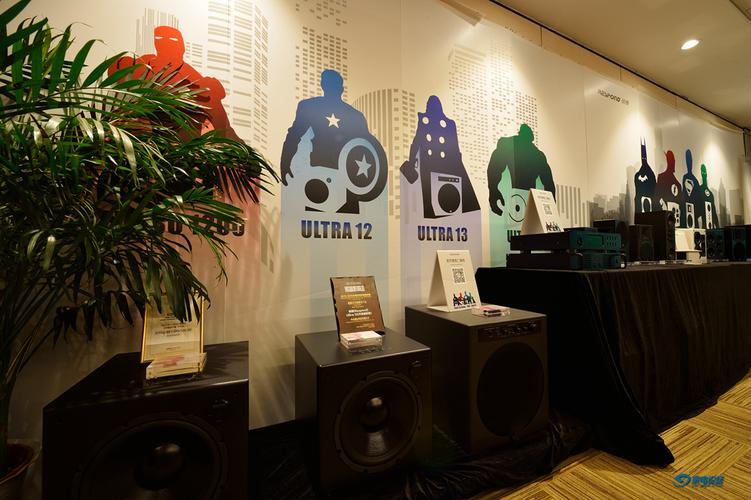 CIT展会双星闪耀 中山创信科技与蹭锐科技引领智能显示新浪潮