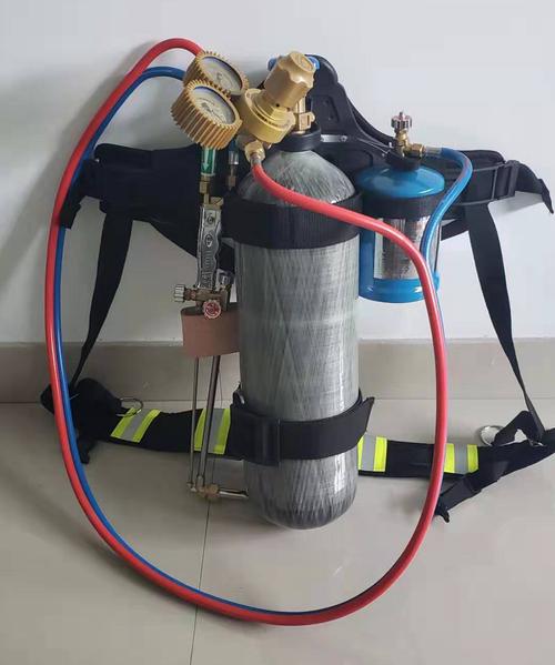 上海锐能科技王牌产品 肩背式/便捷式无压汽油切割机，开启高效切割新纪元